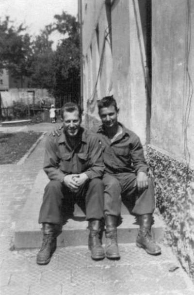 Bernis Grafton Johnson and unknown soldier