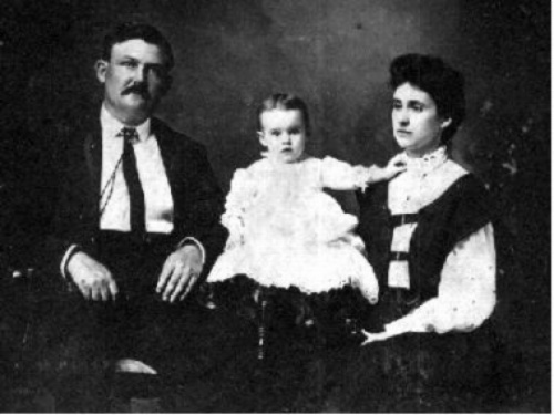 Tob, Grace and daughter Grace Johnson