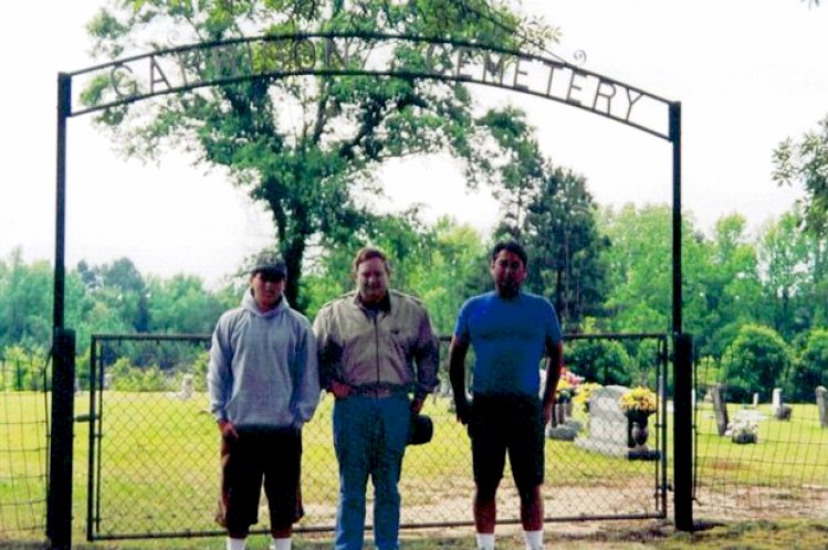 Tom, Thomas M., Jr. & Richard G. Garrison at Garrison Cemetery, 1997