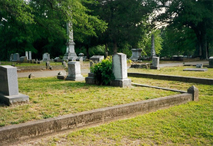 Major Brown (M. B.) Garrison Family plot, Oakland Cemetery, Bradley County, Arkansas