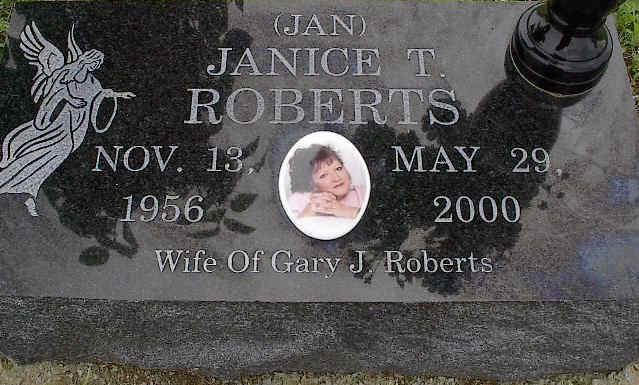 Harveyschapel-RobertsJT.jpg (108350 bytes)