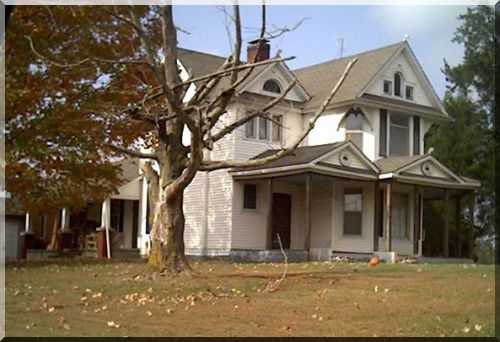 svHookerhouse.jpg (41214 bytes)