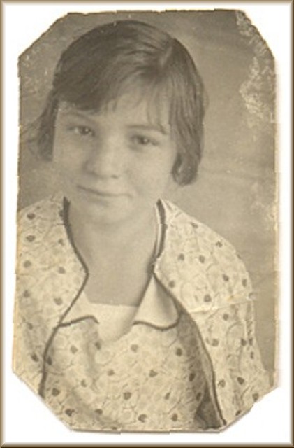 unknowna.jpg (48041 bytes)