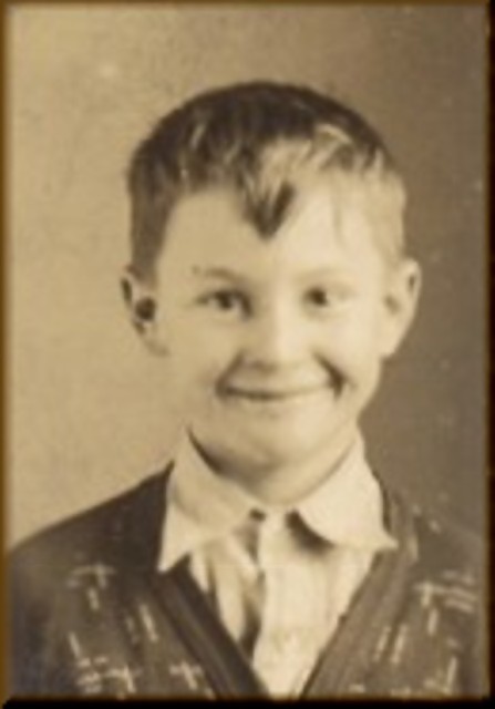 unknowni.jpg (22591 bytes)