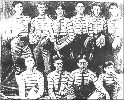 finch04bball.jpg (70805 bytes)