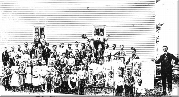 finch1904.jpg (59195 bytes)