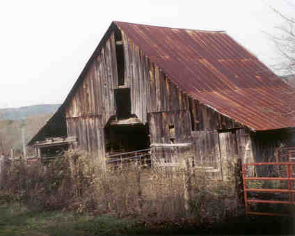 Barn west of Sims
