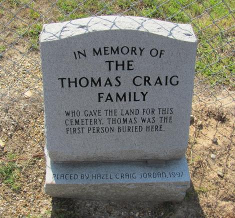 8490 In memory  Thos Craig Fam 1st buried