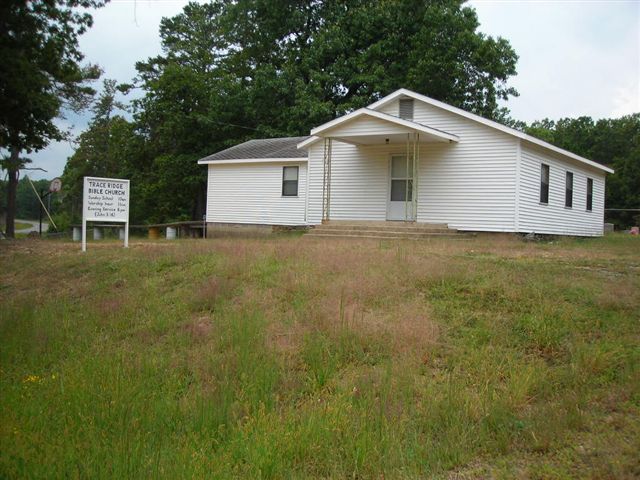 Trace Ridge Cemetery chapel, Van Buren County, Arkansas